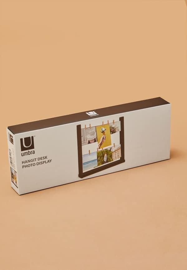 Umbra Hangit ξύλινη επιτραπέζια κορνίζα 34x33 1004415-040