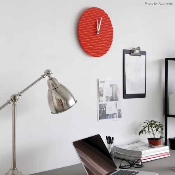 Sabrina Fossi Waveclock κόκκινο κεραμικό ρολόι τοίχου 30εκ